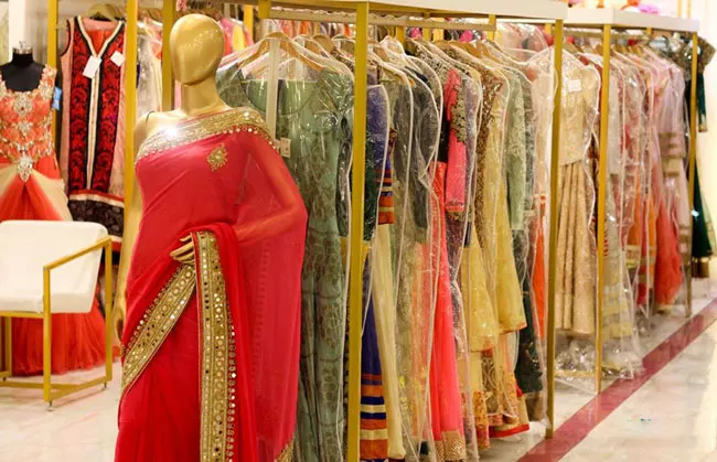 Zero-waste Wedding Attire and Accessories