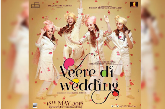 A group of women posing for a photo

Description automatically generated